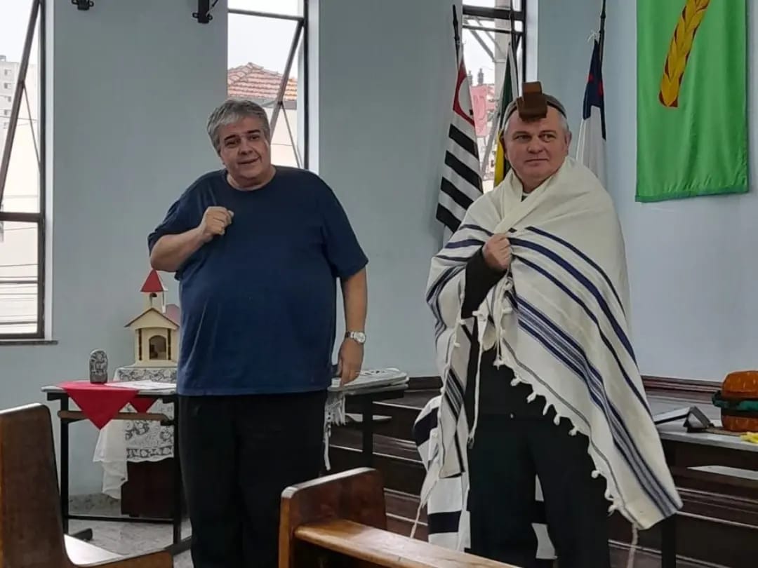 FOTO